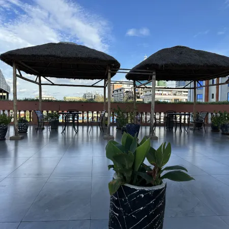 2000 Hotel Downtown Kigali