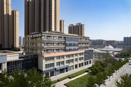 Homeinn Selected Hotel (Jinan West Railway Station International Convention and Exhibition Center) Отели рядом с достопримечательностью «University of Jinan South Campus»