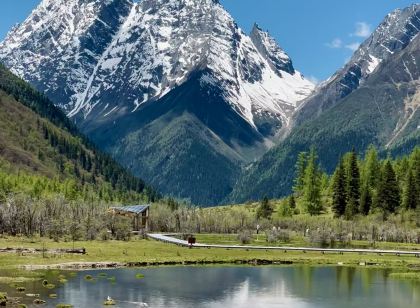Siguniang Mountain Nation Park Hotel（The most popular and convenient hotel for overseas guests）