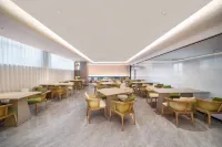 Yunji Hotel (De Xing Square Store)