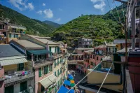 La Maison de la Mer with Terrace and AC Hotels in Vernazza
