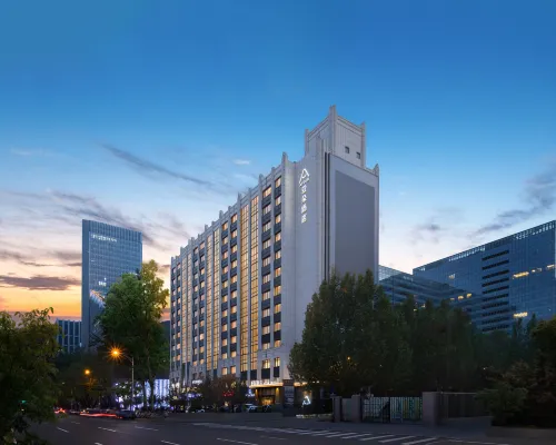 Atour Hotel (Sanlitun Tuanjiehu Subway Station), Beijing Отели рядом с достопримечательностью «Чаоян»