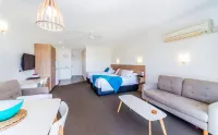 Moby Dick Waterfront Resort Motel Hotel di Maclean