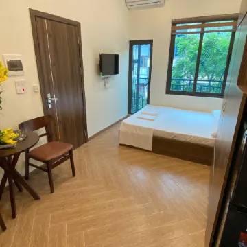 Era Apartment 158 Nguyen Khanh Toan Отели рядом с достопримечательностью «Кау Гиай»