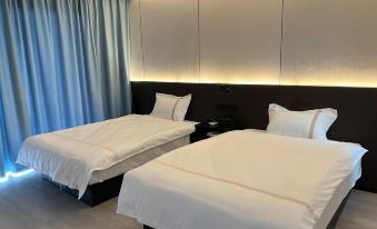 Yilian City Hotel (Yichang Wuyue Plaza)