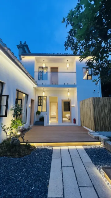 Hongcun XiShu Qingshe Guesthouse