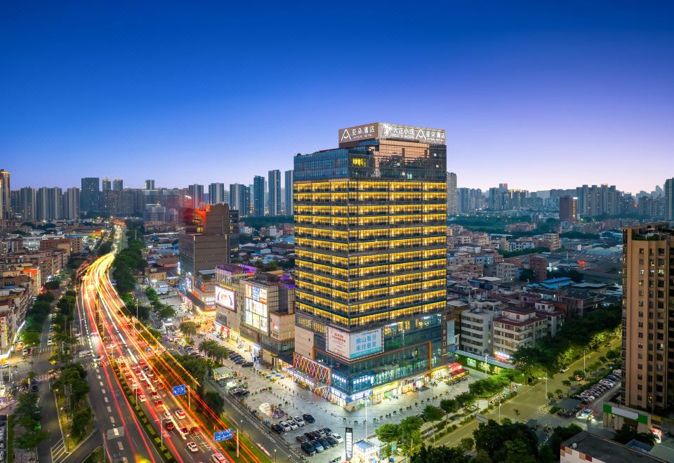 hotel overview picture