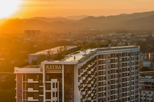 Astra Sky River, Luxury apartment, Top pool - مسبح غير متناهي
