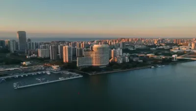 InterContinental Hotels HAIKOU SEAVIEW by IHG Hotel a 