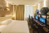 Yaxin Esports Hotel (Zhongshan Fuhua Bus Terminal Branch)