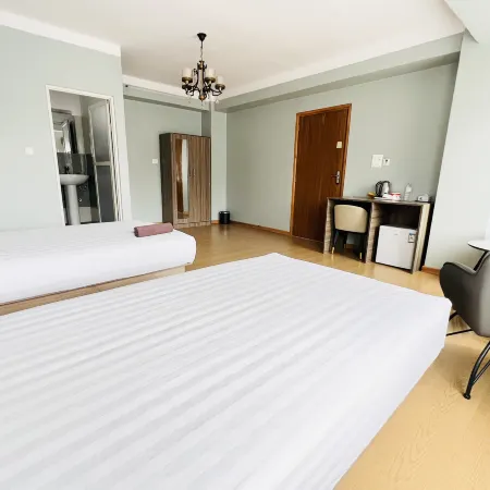 Boudha Apart Hotel Отели рядом с достопримечательностью «Боудханат Ступа»