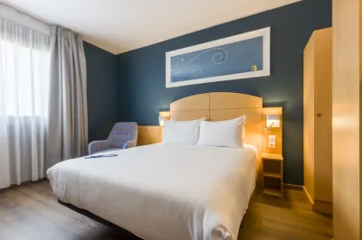 Travelodge Madrid Alcala de Henares Hotels near Torre de la Catedral Magistral