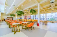 Ruyuan Homestay (Dalian Sports Center Branch)