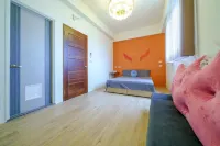 Dog House Hotels in Toucheng Town