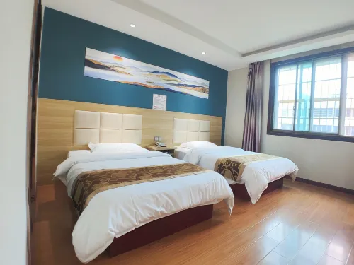 Anshun City Impression Hotel (Xintiandi Food Street)