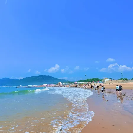 Dalian Xinghai Square Wufei · Scenic Apartment Hotel