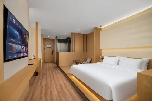 Muhua Private Hot Spring Hotel (Daocheng Yading Scenic Area Branch)