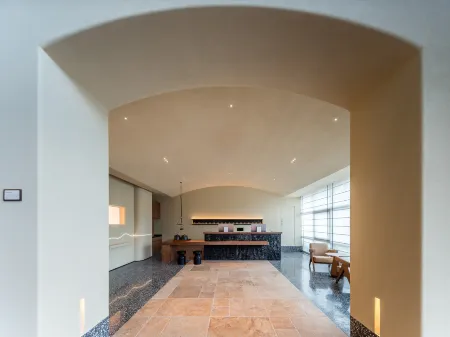 Atour Hotel Zhuangyuan Dao Jiangnan Univer Отели рядом с достопримечательностью «HeZhenLiang Yu AoLinPiKe ChenLieGuan»