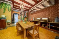 Boji Liya Hotel
