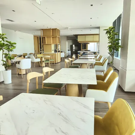 Urumqi Tianyuan Jingrui Hotel (Tianshan International Airport)