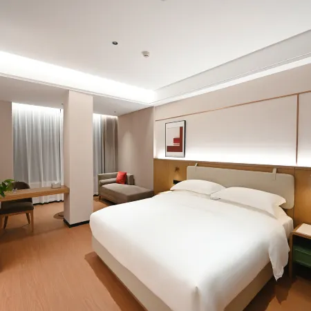 Lanting Hotel in Karamay District (Huijia Riverside Plaza Store)