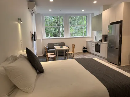 Gamma Hotel Отели рядом с достопримечательностью «Кафедральный собор Холи Тринити»