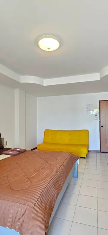 ห้องสแตนดาร์ด เตียงใหญ่ 1 เตียง