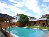 Mike   New Hostel collection homestay - Pools