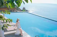 Qingdao Momer Cliff Ocean View Villas - Infinity Pools
