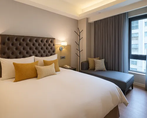 Hope City Minsheng Hotel Hotels near Urban One