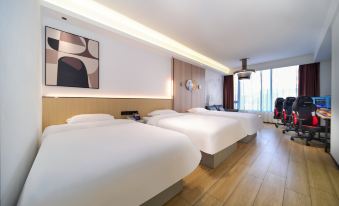 Luban esports hotel (Haikou Meiyuan Road No.4 Middle School Branch)