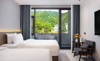 Wuyinju Homestay (Huangshan Scenic Area South Gate Transfer Center)