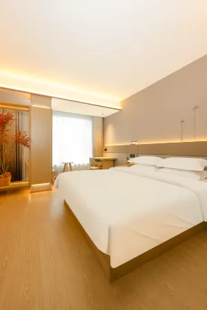 Smart Hotel with Bright Moon and Clear Breeze (Taiyuan Jinci Scenic Area Branch) Отели рядом с достопримечательностью «Tang Shuyu Temple»