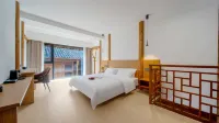 Hongtaokai Homestay (Taohua Tan Scenic Area)