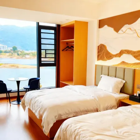 Daoyan Lake Residence Hotel