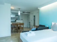 サバイ サトーン マハナコン周辺のホテル