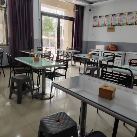 Linyi Xiyue Business Hotel