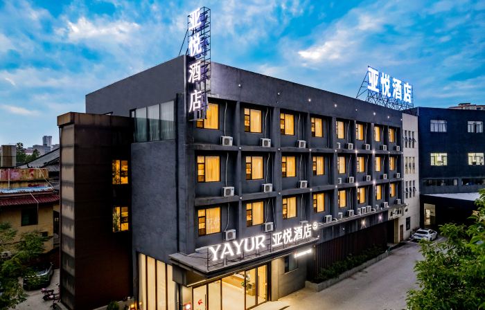 YAYUR HOTEL