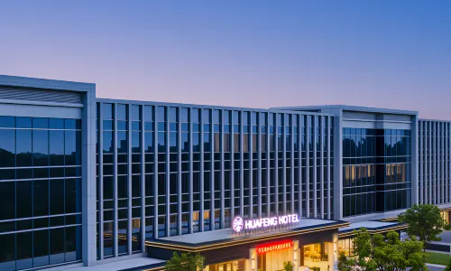 HUAFENG HOTEL JaKarta PIK