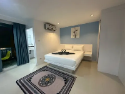 PATONG GRAY HOUSE Hotels near Panya Taxi Phuket