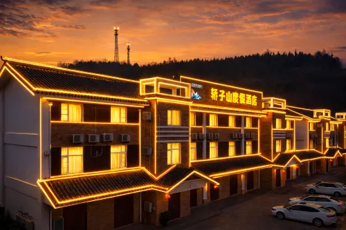 Jiaozishan Resort Hotel Hotels in Luquan