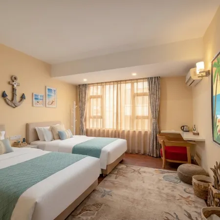 Yinsha Hotel (Yangjiang Hailing Island Dajiao Bay)