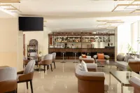讓斯温德姆華美達廣場酒店 - 酒吧