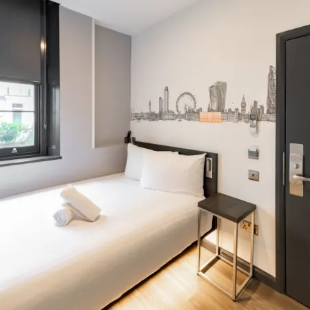 EasyHotel Victoria Отели рядом с достопримечательностью «Пимлико»