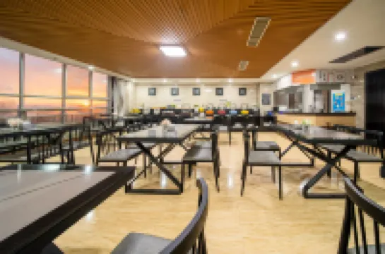 迪閣蘭舍飯店（郯城商業廣場店）