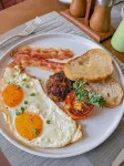 Chateau Kampot - breakfast