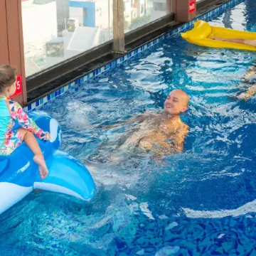 Quan Cuong Beach Hotel Da Nang