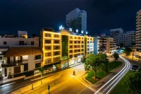Home Inn Hotel • Neo (Huayin Huashan North High-Speed Railway Station)