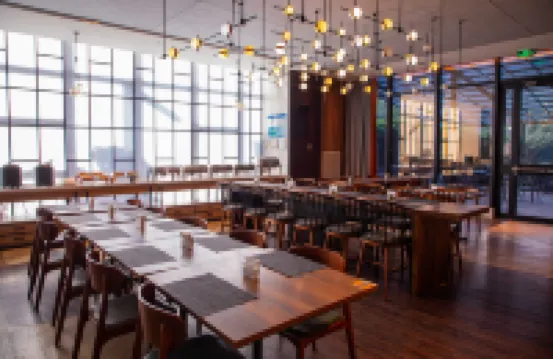 ShangHai HongQiao LanYue Hotel（National Exhibition and Convention Center Branch）