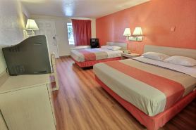 Motel 6 Lenexa, KS - Kansas City Southwest